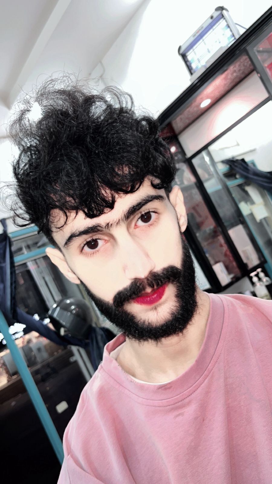 الملف الشخصي
