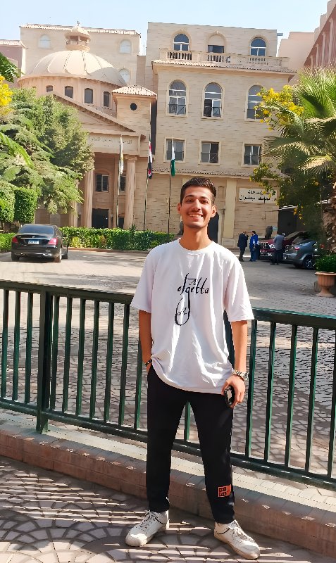 يوسف صموئيل  العوام الصفحة الشخصية 