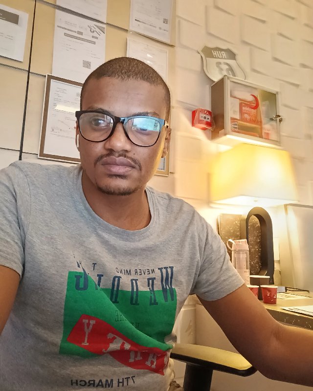 مصلح سيد علي الصفحة الشخصية 