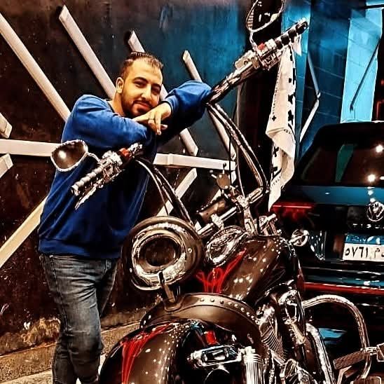 معاذ عوض الشباسي الصفحة الشخصية 