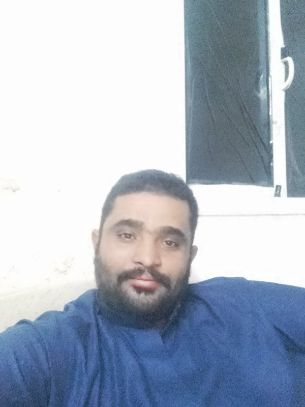 ادم حمد عوام الصفحة الشخصية 