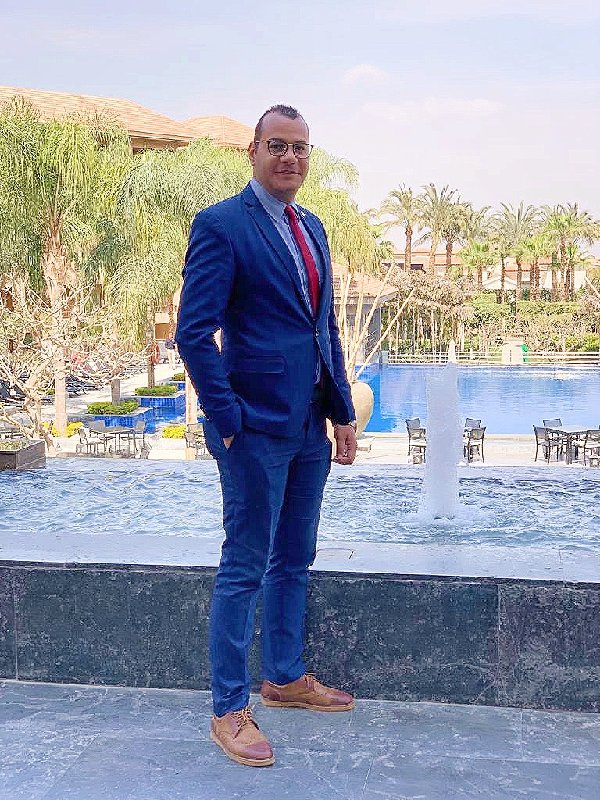 عمرو عبد العزيز  الفقى الصفحة الشخصية 